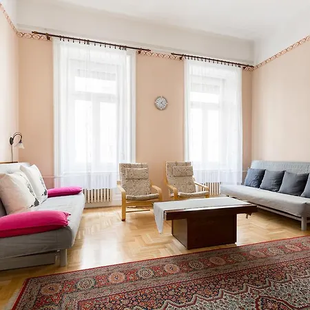 Apartment Nagymezo Boulevard Budapest
